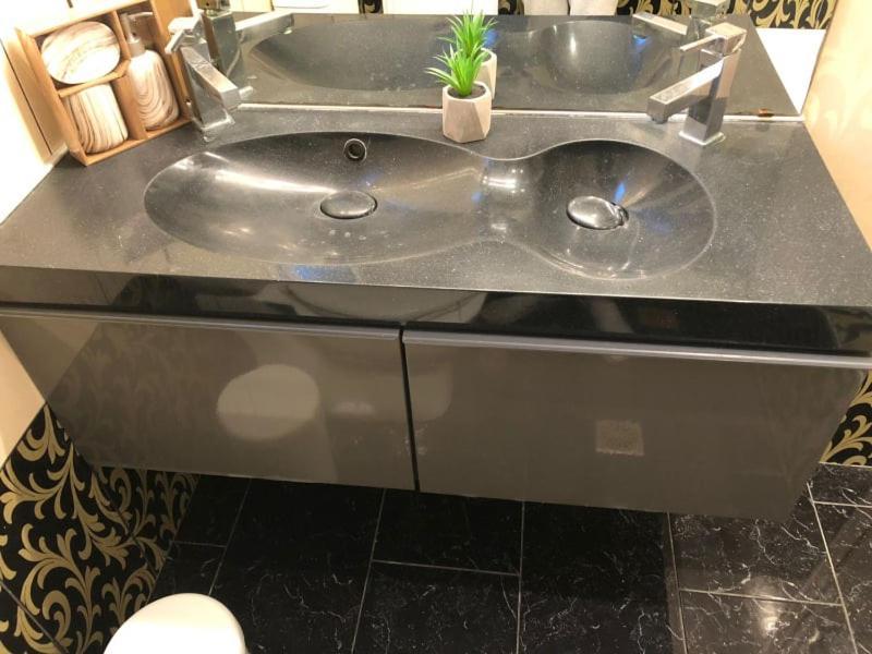 Luxury Apartments Christos Гувия Екстериор снимка