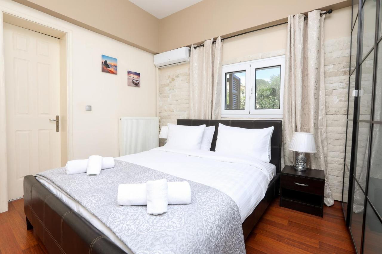 Luxury Apartments Christos Гувия Екстериор снимка