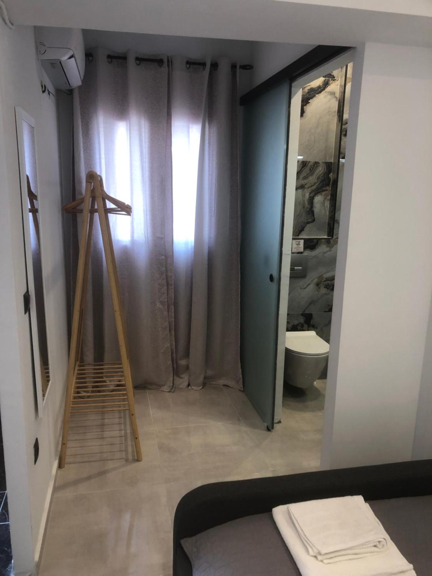 Luxury Apartments Christos Гувия Екстериор снимка